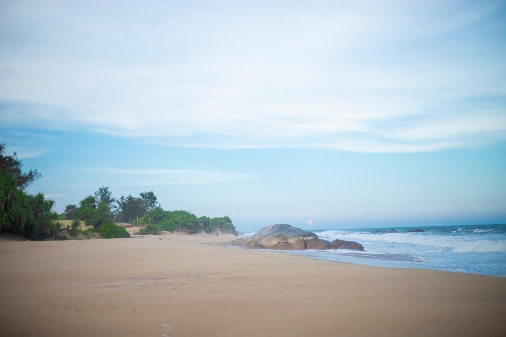 Nikara Luxury Beach House Tissamaharama Luaran gambar